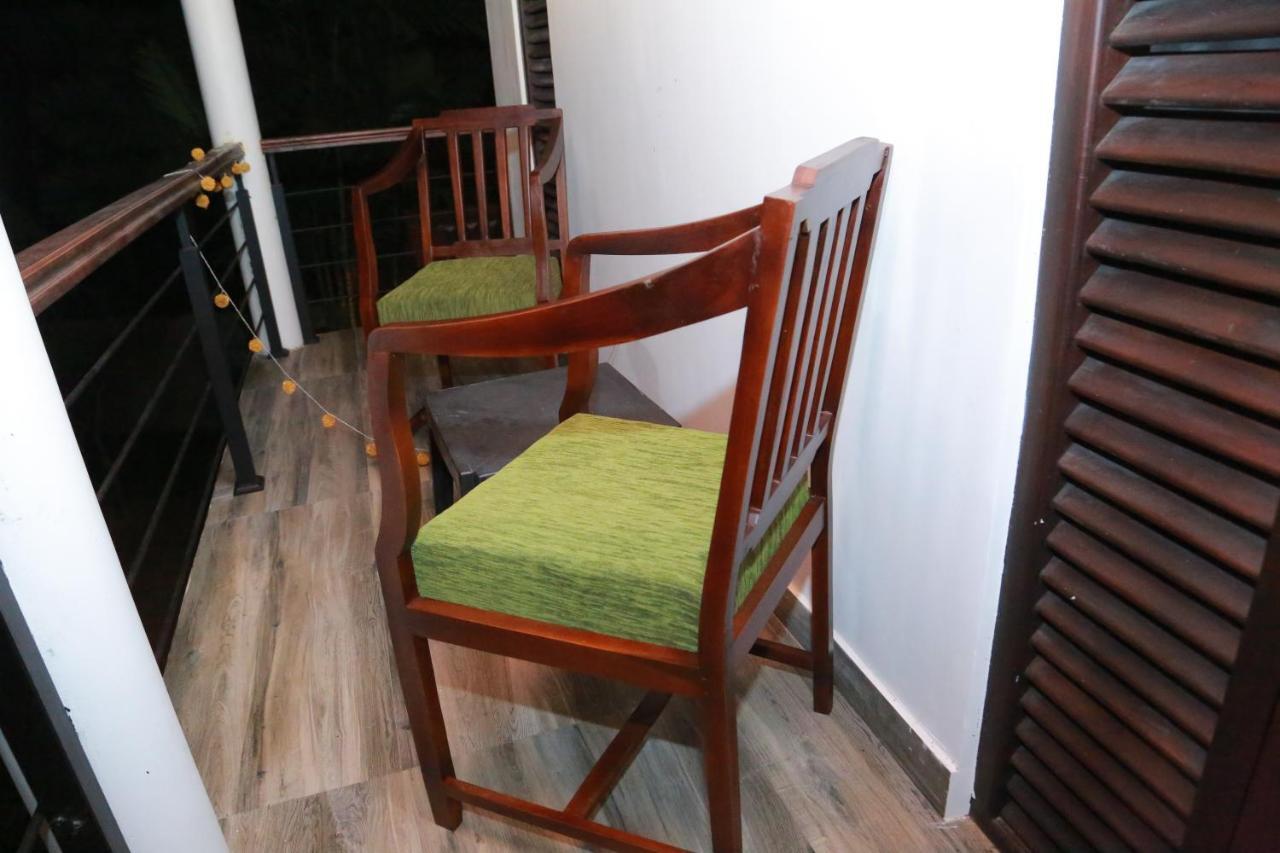 Midigama Holiday Inn ภายนอก รูปภาพ
