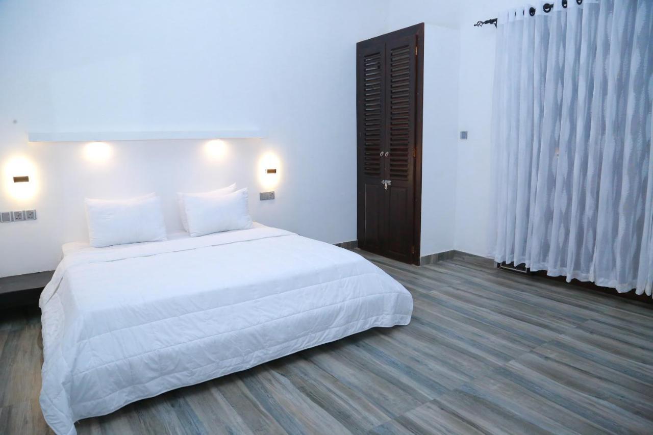 Midigama Holiday Inn ภายนอก รูปภาพ