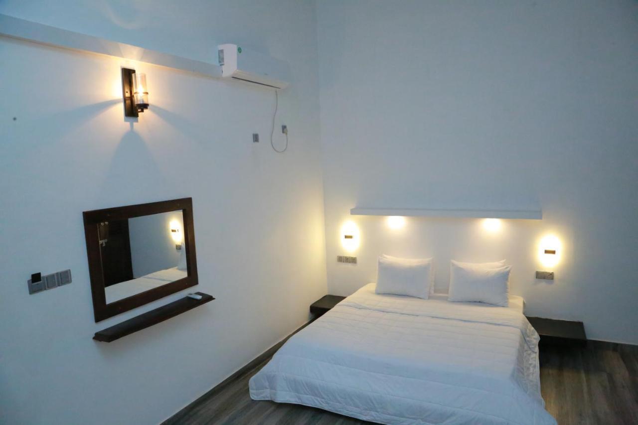 Midigama Holiday Inn ภายนอก รูปภาพ