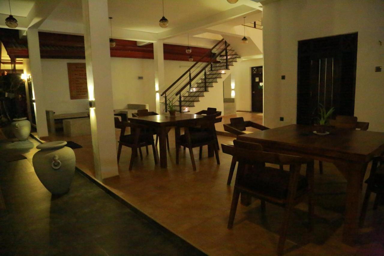 Midigama Holiday Inn ภายนอก รูปภาพ